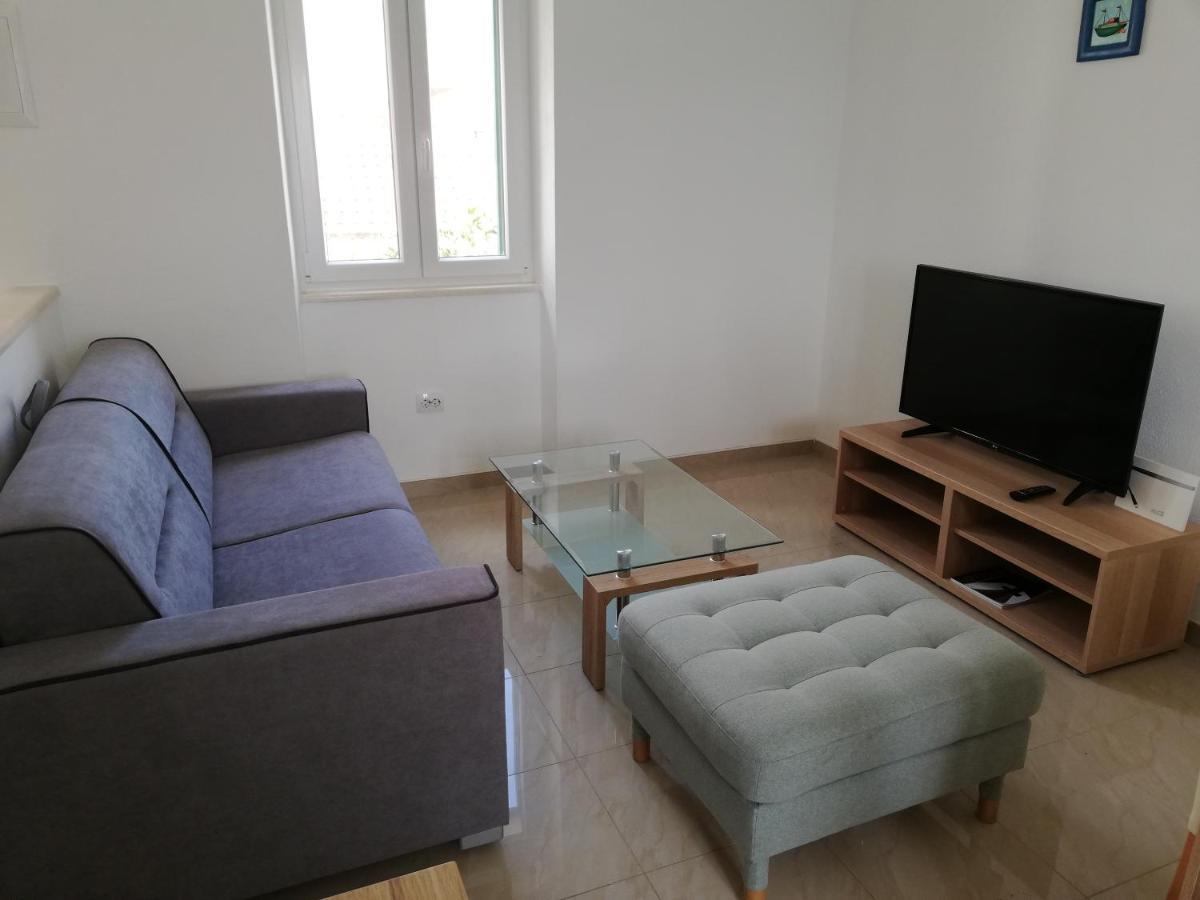 Apartman Postira Rot Exterior photo